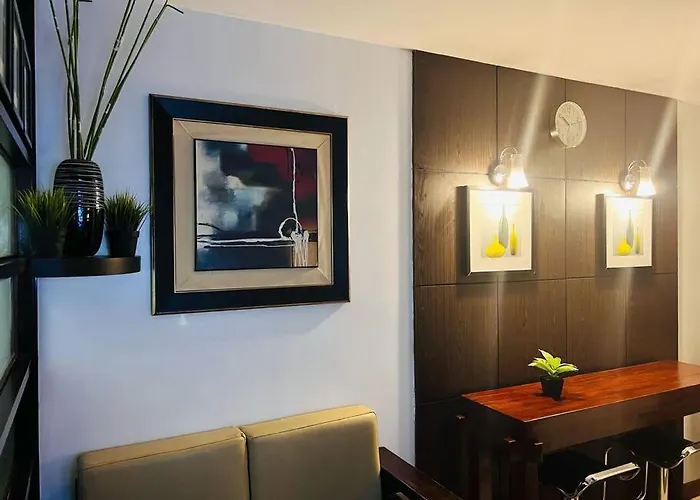 Citispace 1br Condotel At Ridgewood Towers Near Bgc Airport #rw12a Apartment *