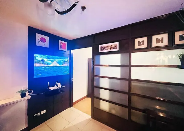Citispace 1br Condotel At Ridgewood Towers Near Bgc Airport #rw12a Manila