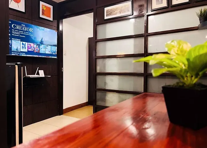 Citispace 1br Condotel At Ridgewood Towers Near Bgc Airport #rw12a Apartment *